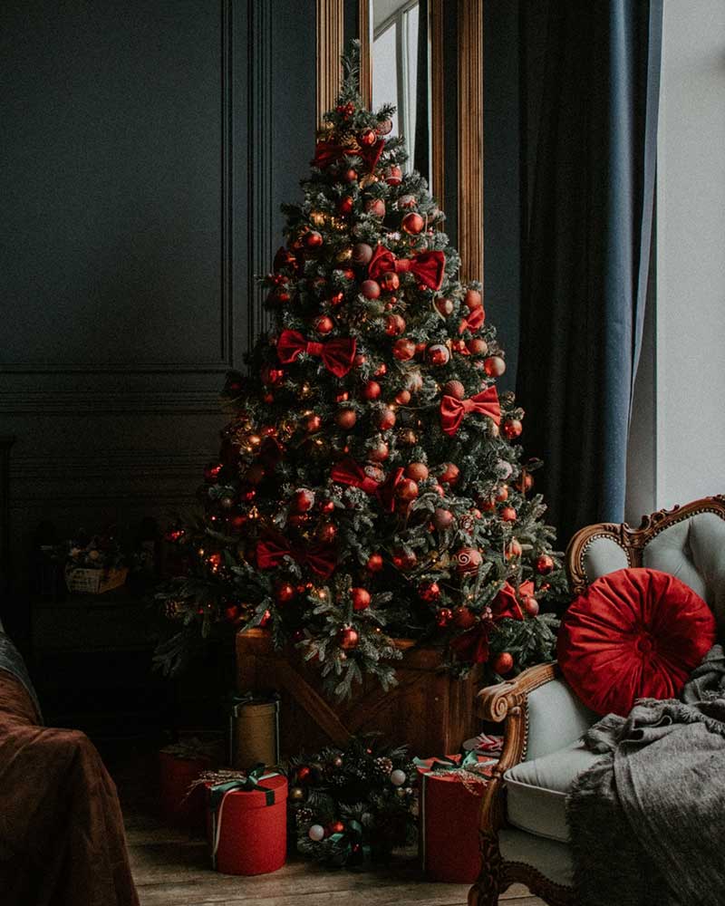 Dreaming of a Debt-Free Christmas? This One’s For You | The Women's Accountant How to Sleigh Your Christmas Budget, As Your Presents is Required! - Dreaming of a Debt-Free Christmas? This One’s For You | The Women's Accountant