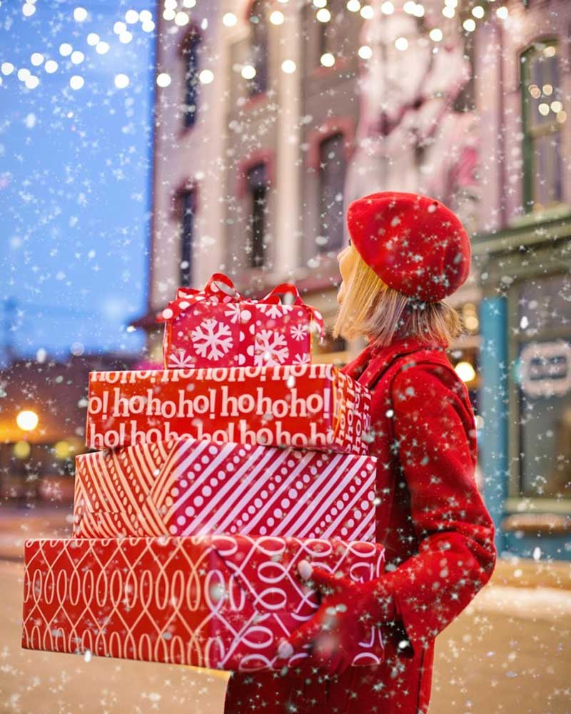 Dreaming of a Debt-Free Christmas? This One’s For You | The Women's Accountant Identify What’s Motivating Your Silly Season Spending - Dreaming of a Debt-Free Christmas? This One’s For You